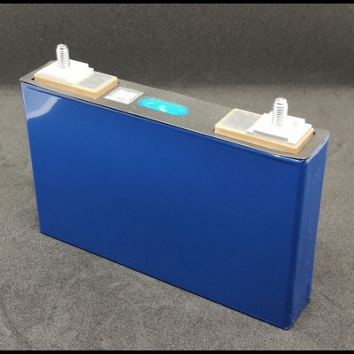 Акумулятор для резервного живлення 24V 100Ah LiFePo4 Акумулятор для резервного живлення 24V 100Ah LiFePo4